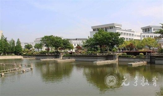 南充市嘉陵区开放大学报名条件是什么